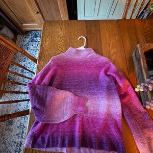 GAP Gradient Pink and Purple Women's Turtleneck Sweater